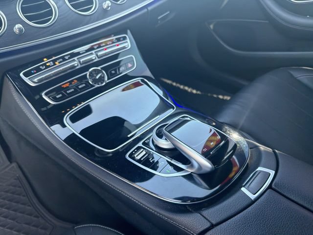 Used 2017 Mercedes-Benz E 300 4MATIC image 33