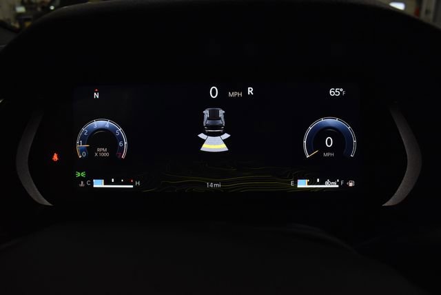 New 2025 Jeep Grand Cherokee Altitude image 15