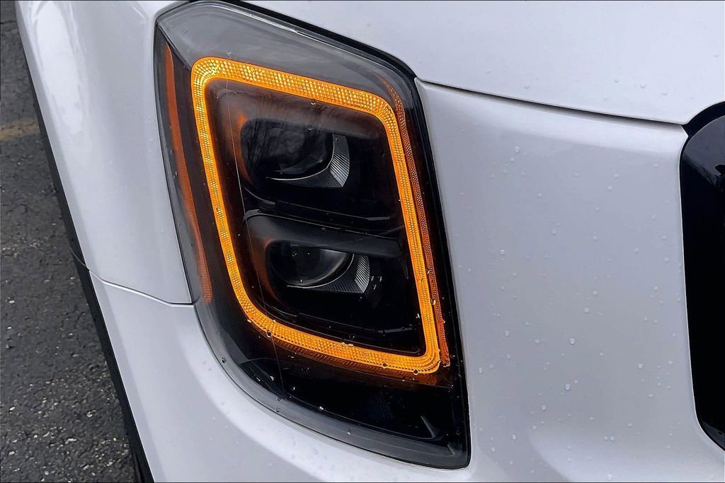 Used 2022 Kia Telluride EX w/ EX Premium Package AWD/4WD image 33