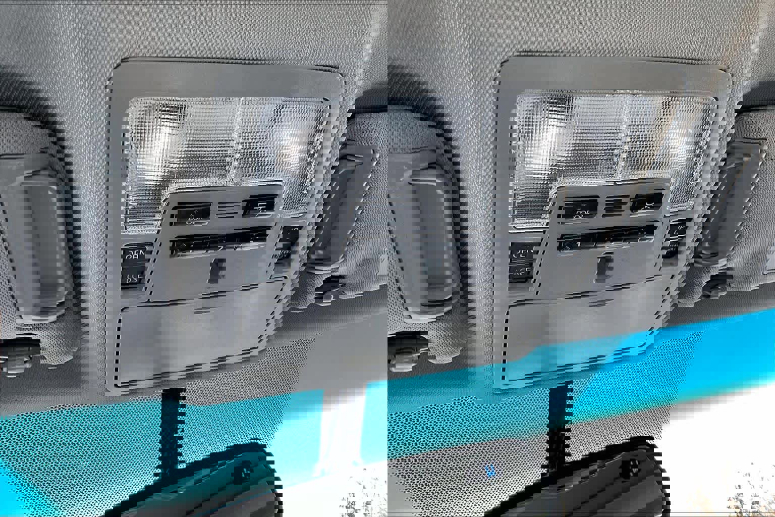 Used 2016 Toyota Camry XSE image 31