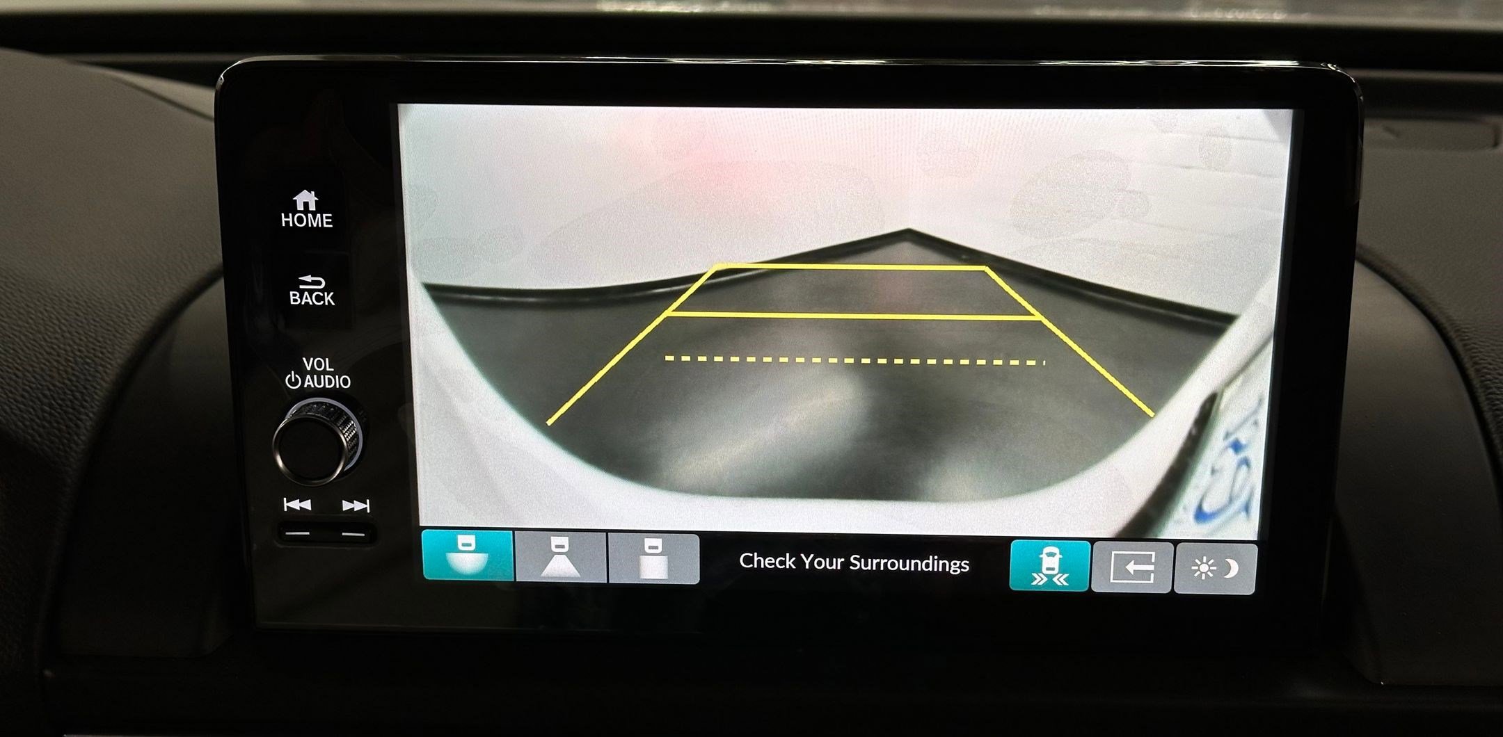 New 2025 Honda Pilot Touring image 32