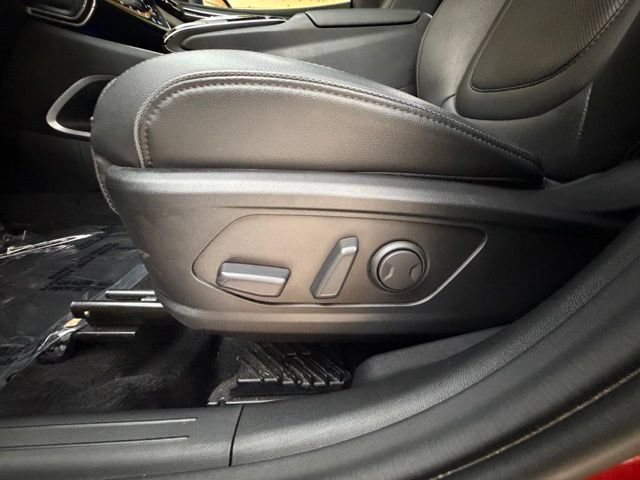 Used 2023 Hyundai Tucson Limited w/ Cargo Package AWD/4WD image 31