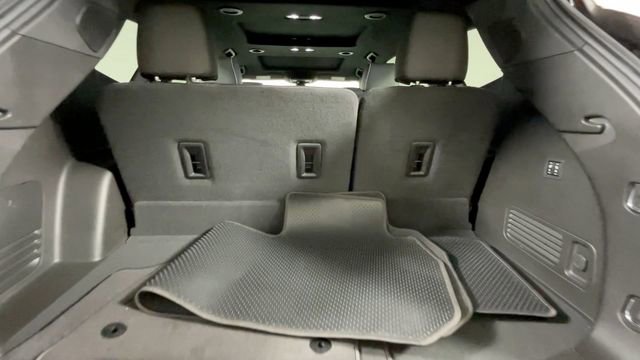 Used 2023 Buick Enclave Avenir w/ Trailering Package, 5000 lbs. AWD/4WD image 13