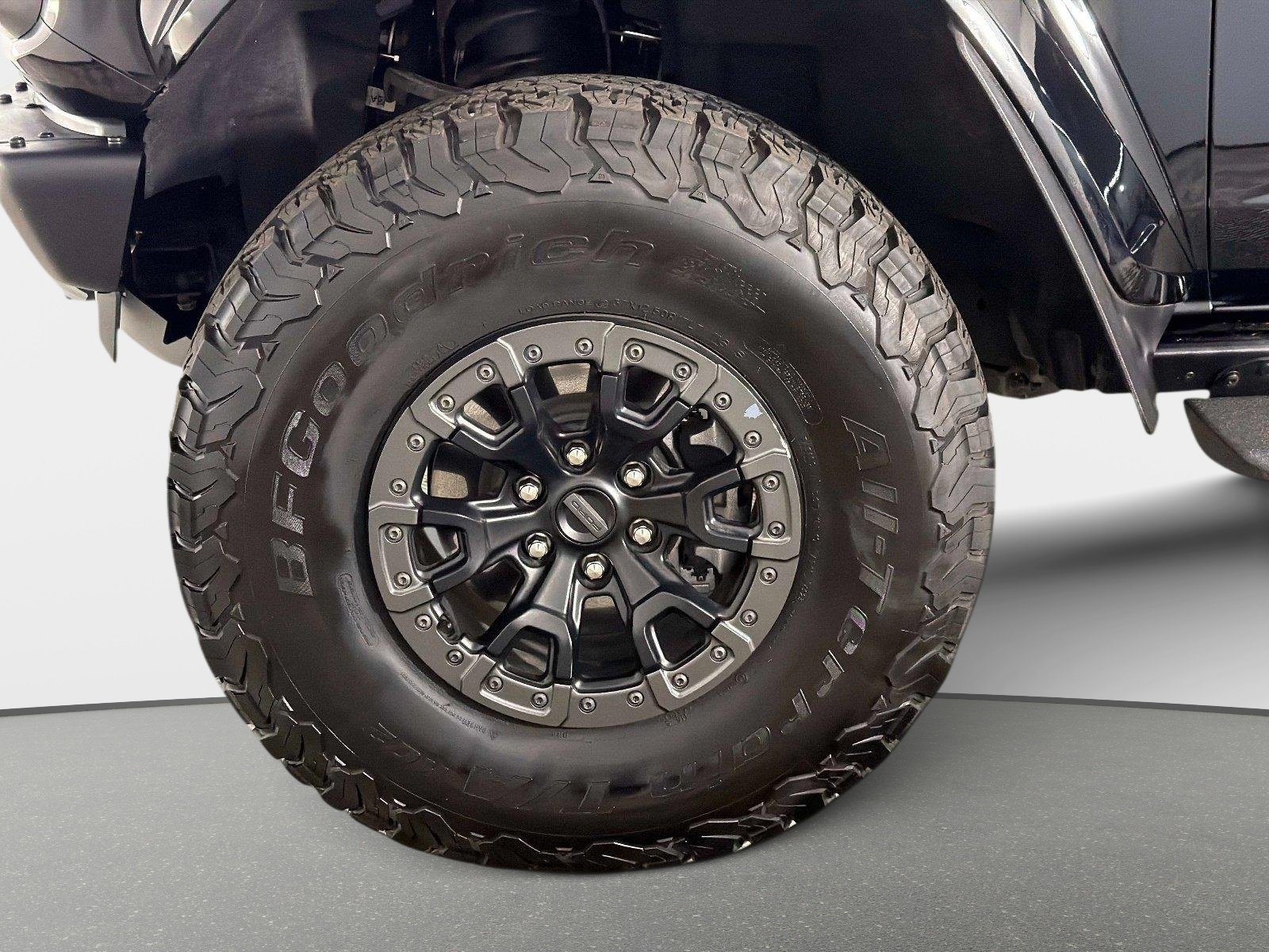 Used 2024 Ford Bronco Raptor w/ Interior Carbon Fiber Pack 6 AWD/4WD image 12