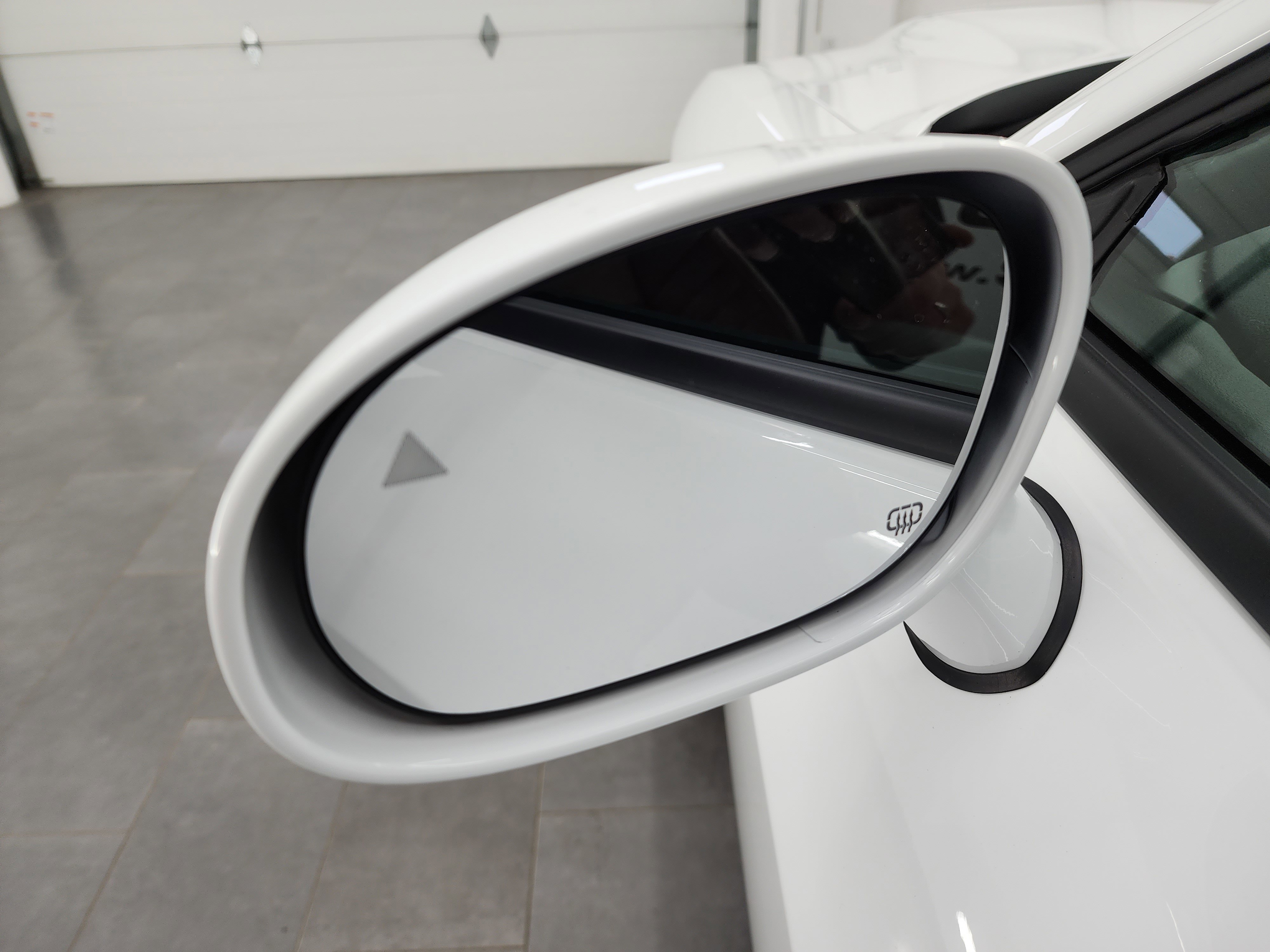 Used 2019 Dodge Challenger SRT Hellcat Redeye image 34