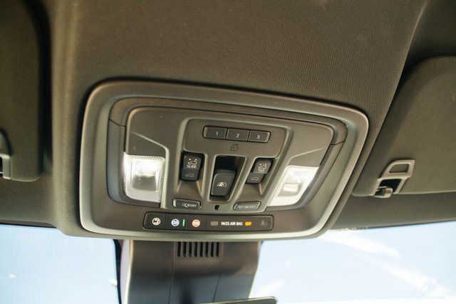 Used 2023 Chevrolet Silverado 1500 ZR2 w/ Technology Package image 27