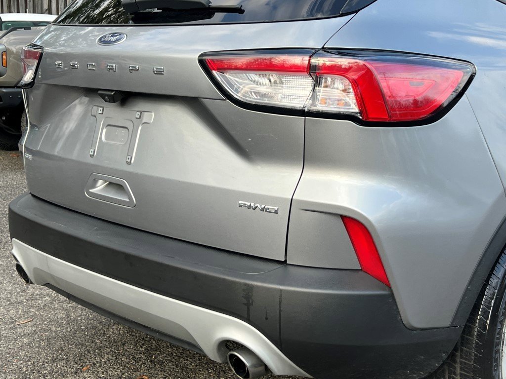 Certified 2022 Ford Escape SE image 6