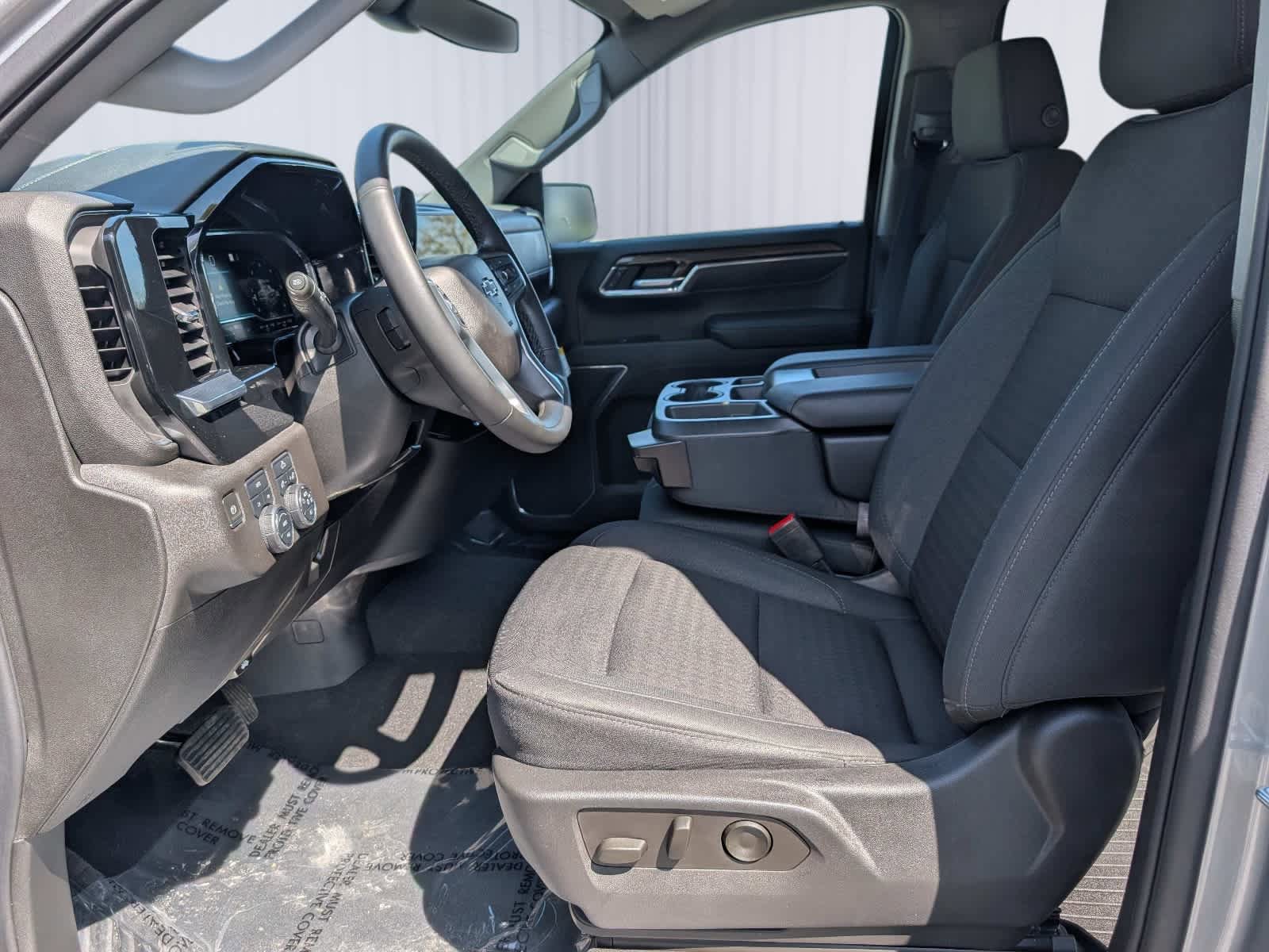 Used 2023 Chevrolet Silverado 1500 RST w/ Protection Package AWD/4WD image 14
