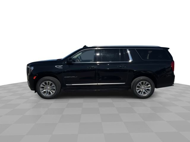 Used 2023 GMC Yukon XL Denali image 5