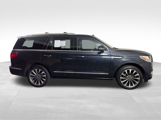 Certified 2021 Lincoln Navigator Reserve w/ Luxury Package AWD/4WD image 8