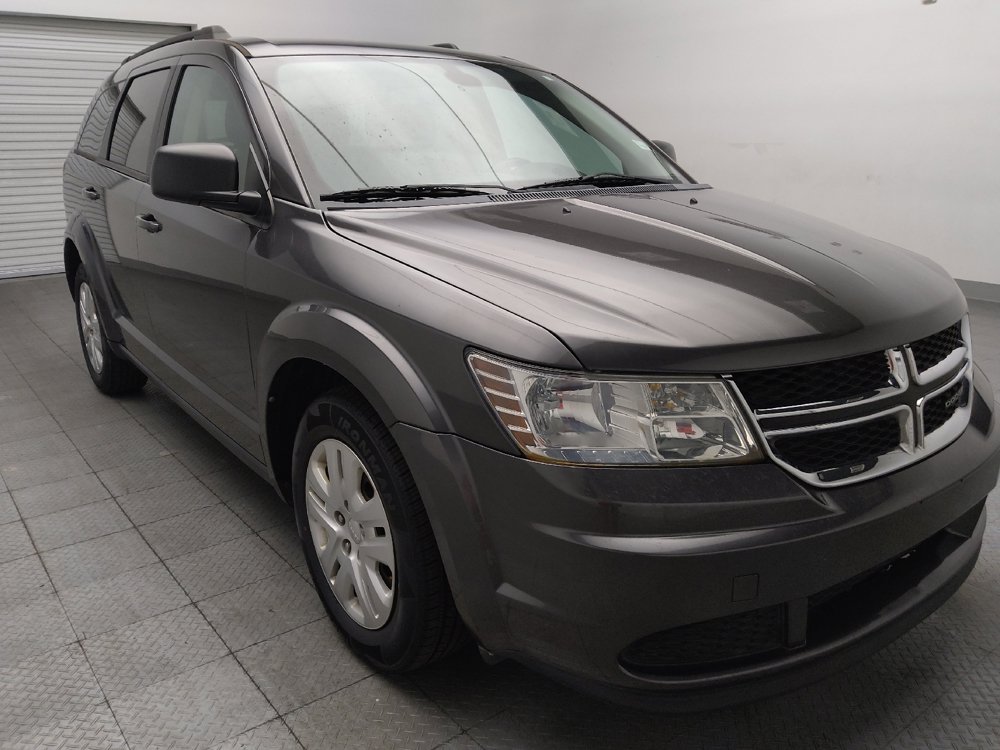 Used 2018 Dodge Journey SE w/ Connectivity Group FWD image 13
