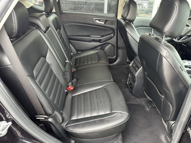 Used 2021 Ford Edge SEL w/ Convenience Package image 17
