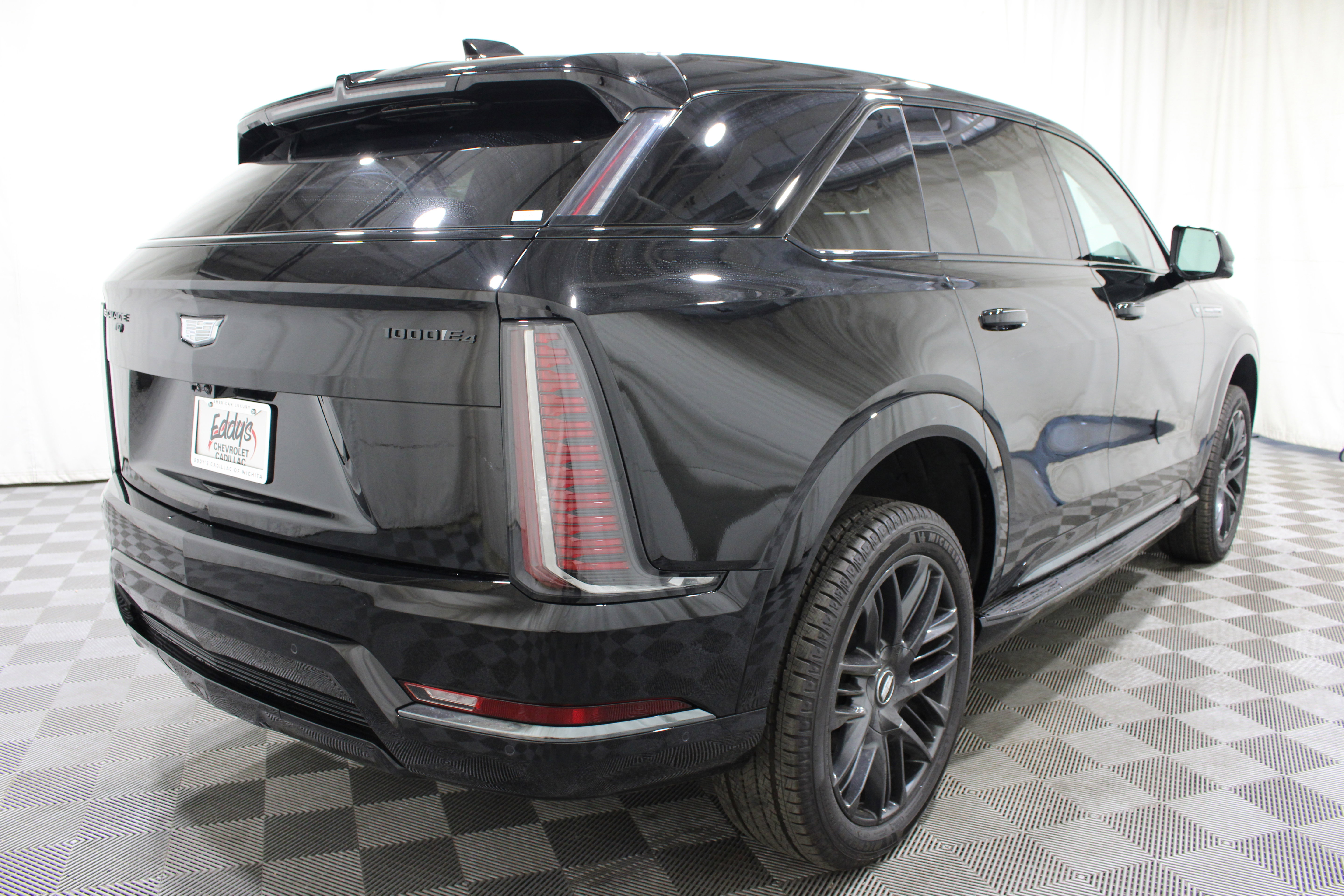 New 2026 Cadillac Escalade IQ Sport 2 w/ LPO, ONYX Package image 28