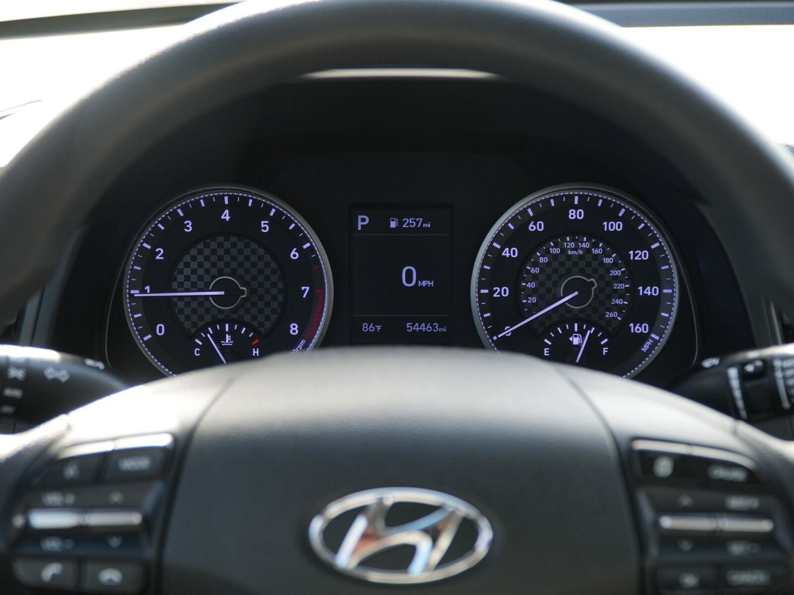 Used 2020 Hyundai Elantra SEL FWD image 23