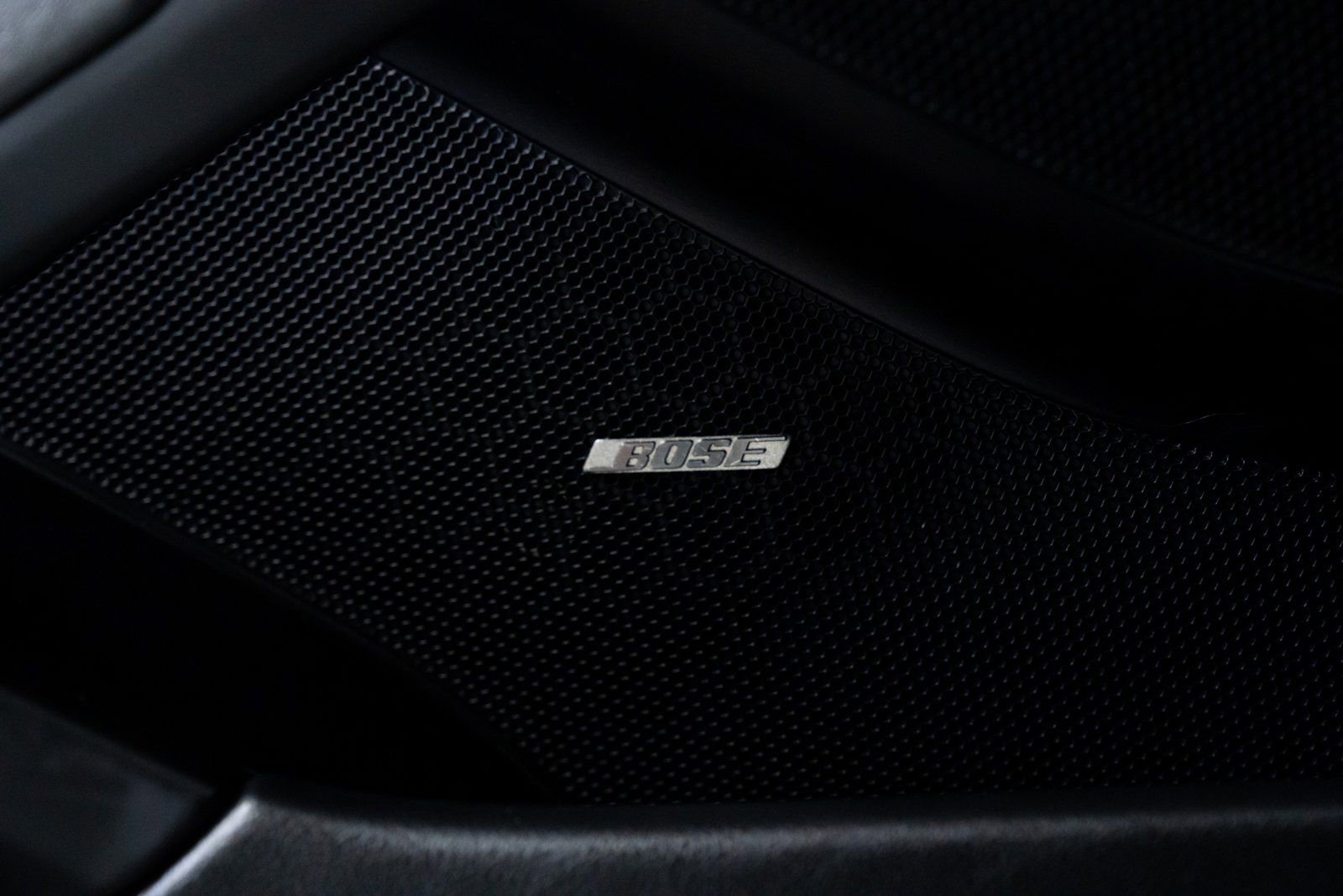 Used 2018 Porsche 718 Cayman S image 16