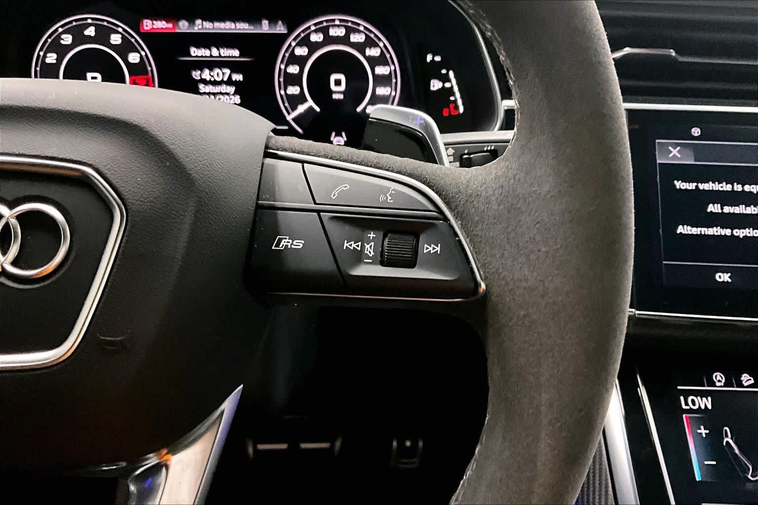 Used 2024 Audi RS Q8 AWD/4WD image 22