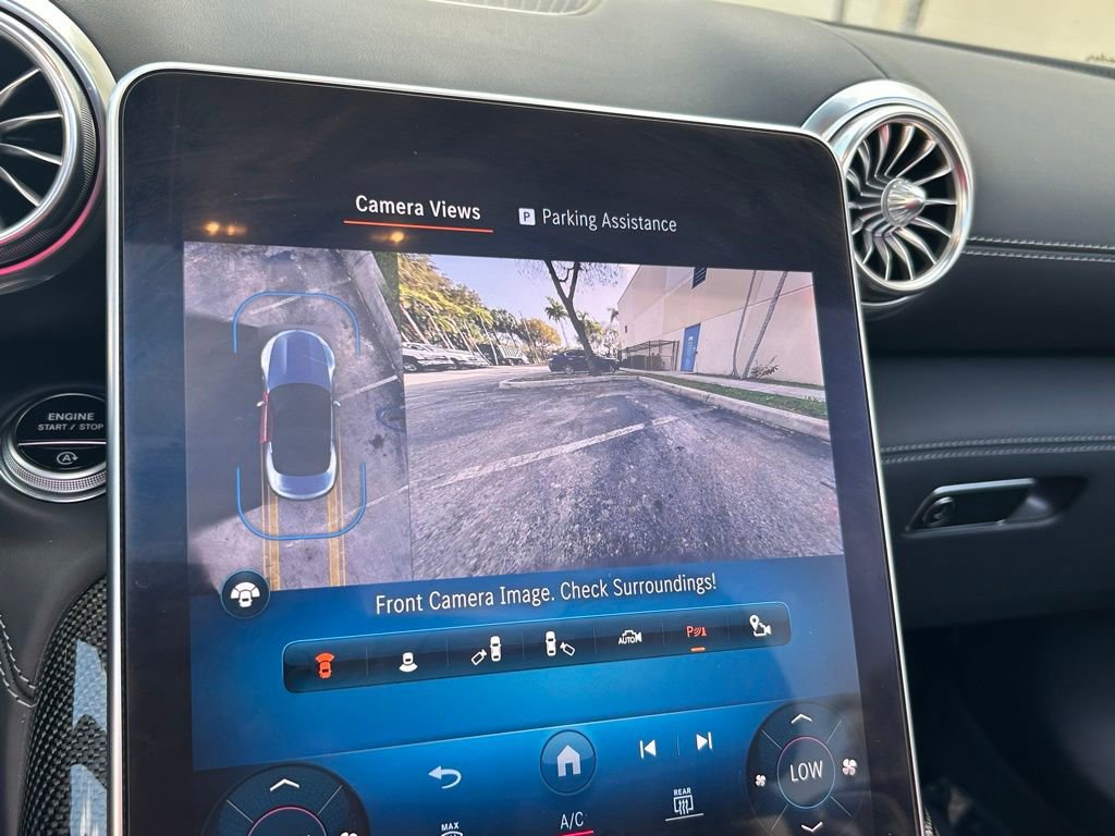 Used 2022 Mercedes-Benz SL 55 AMG 4MATIC image 24