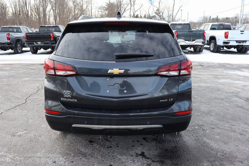 Used 2022 Chevrolet Equinox LT image 32