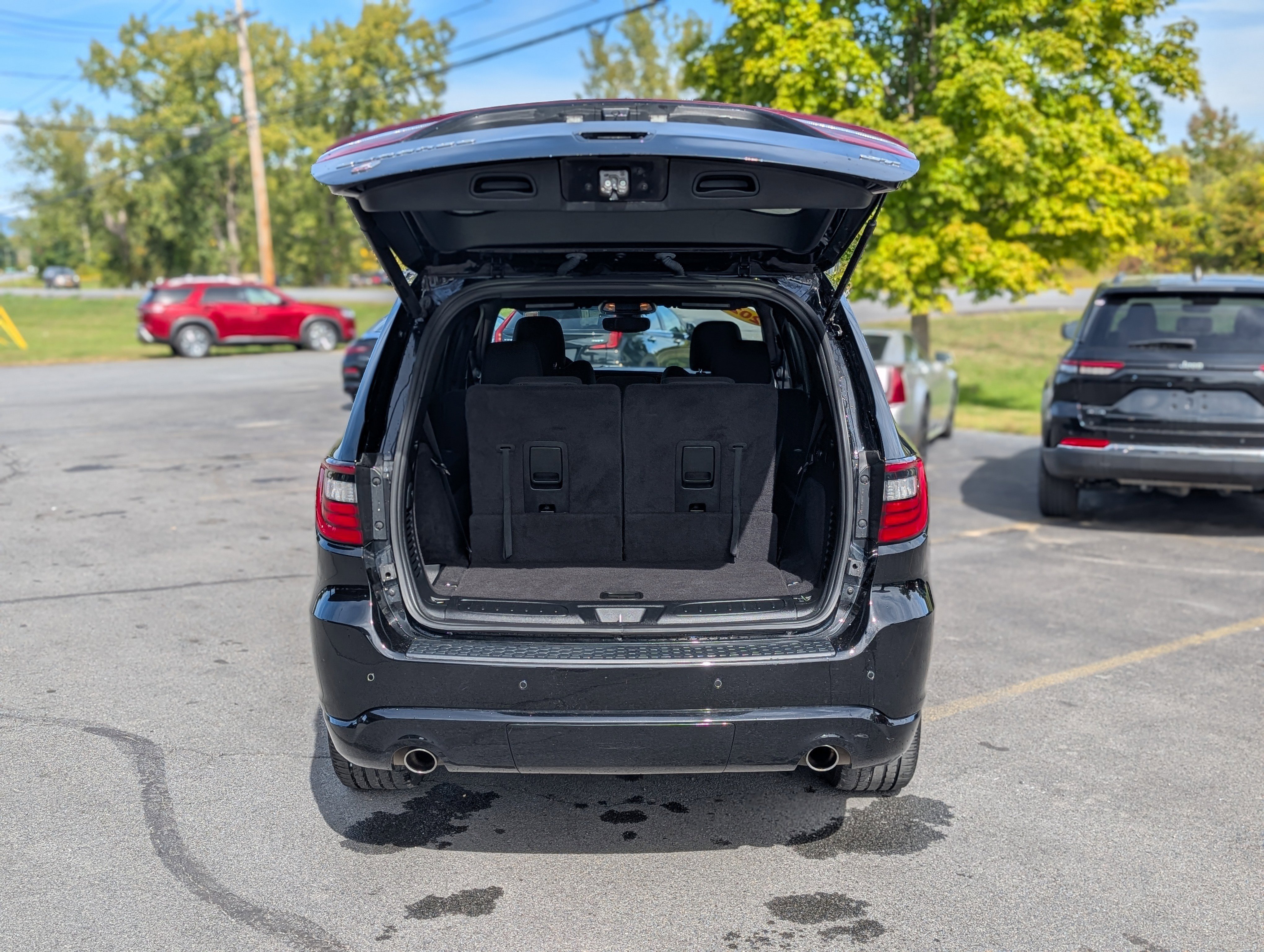 Used 2022 Dodge Durango GT image 35