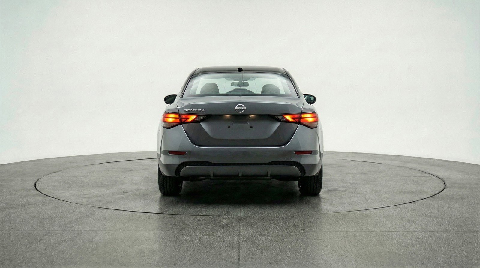 Used 2025 Nissan Sentra SV FWD image 7