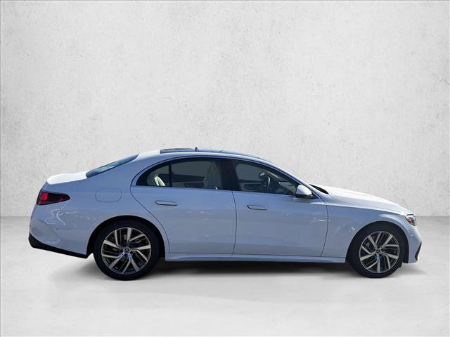 New 2026 Mercedes-Benz E 350 4MATIC Sedan image 4