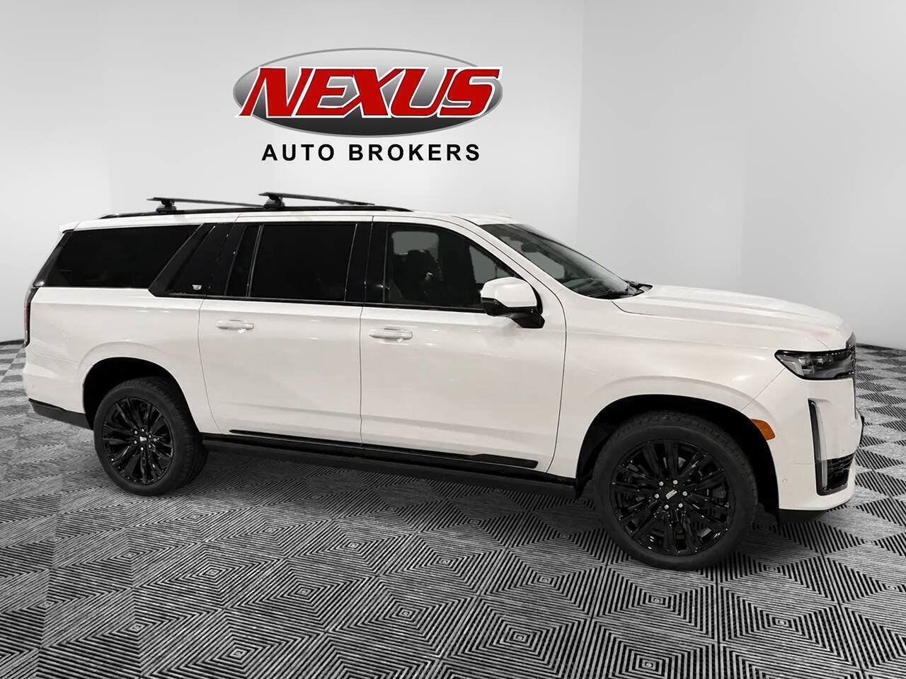 Used 2021 Cadillac Escalade ESV Sport Platinum AWD/4WD image 1