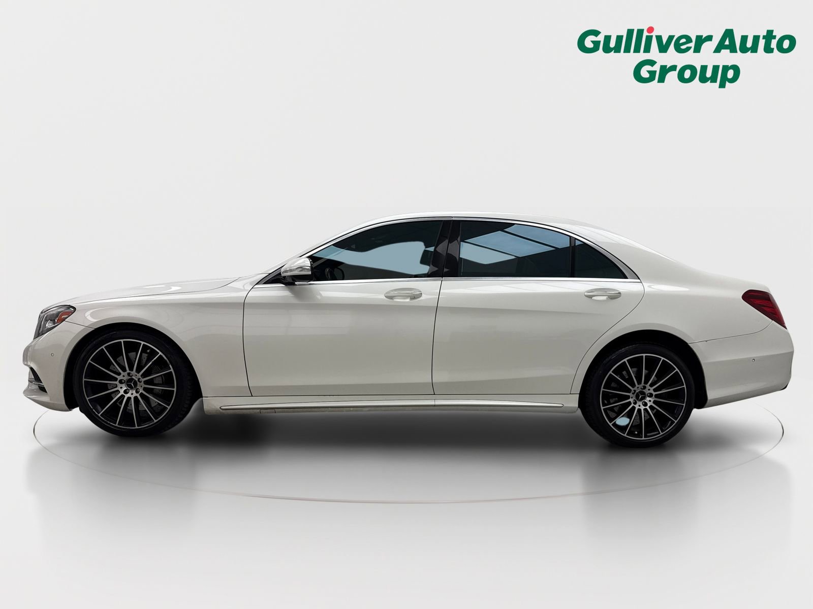 Used 2015 Mercedes-Benz S 550 4MATIC Sedan image 3