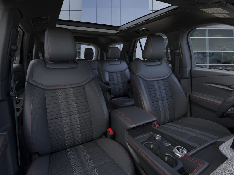 New 2026 Ford Explorer ST-Line w/ ST-Line Street Pack image 10
