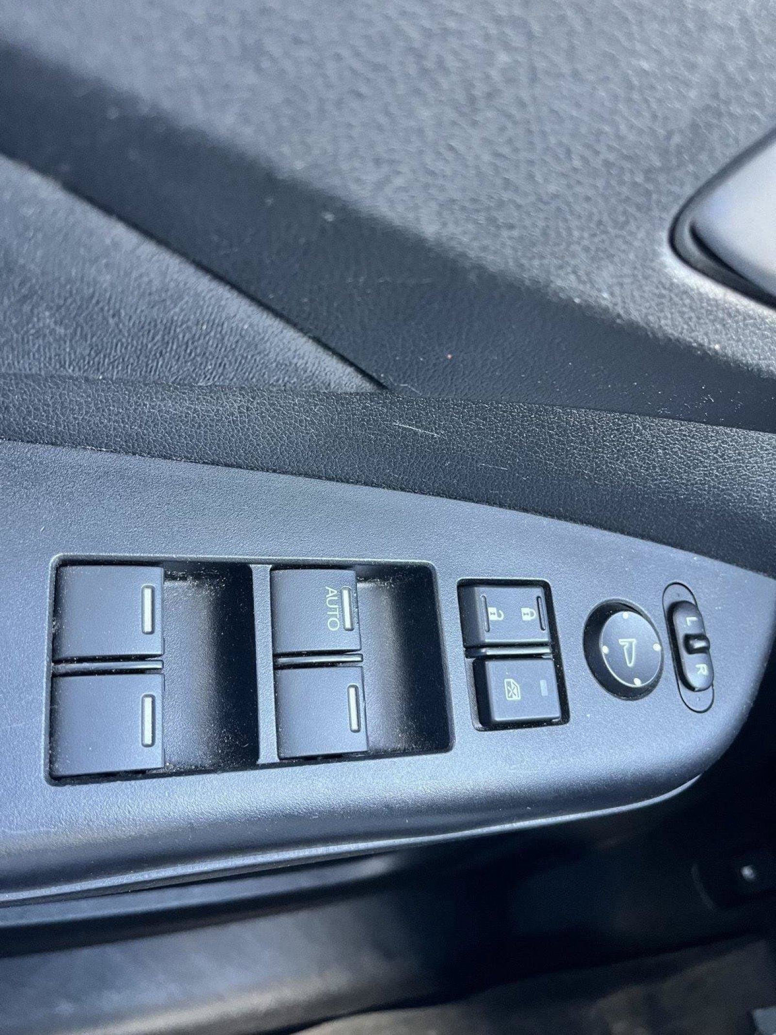 Used 2013 Honda CR-V EX image 13