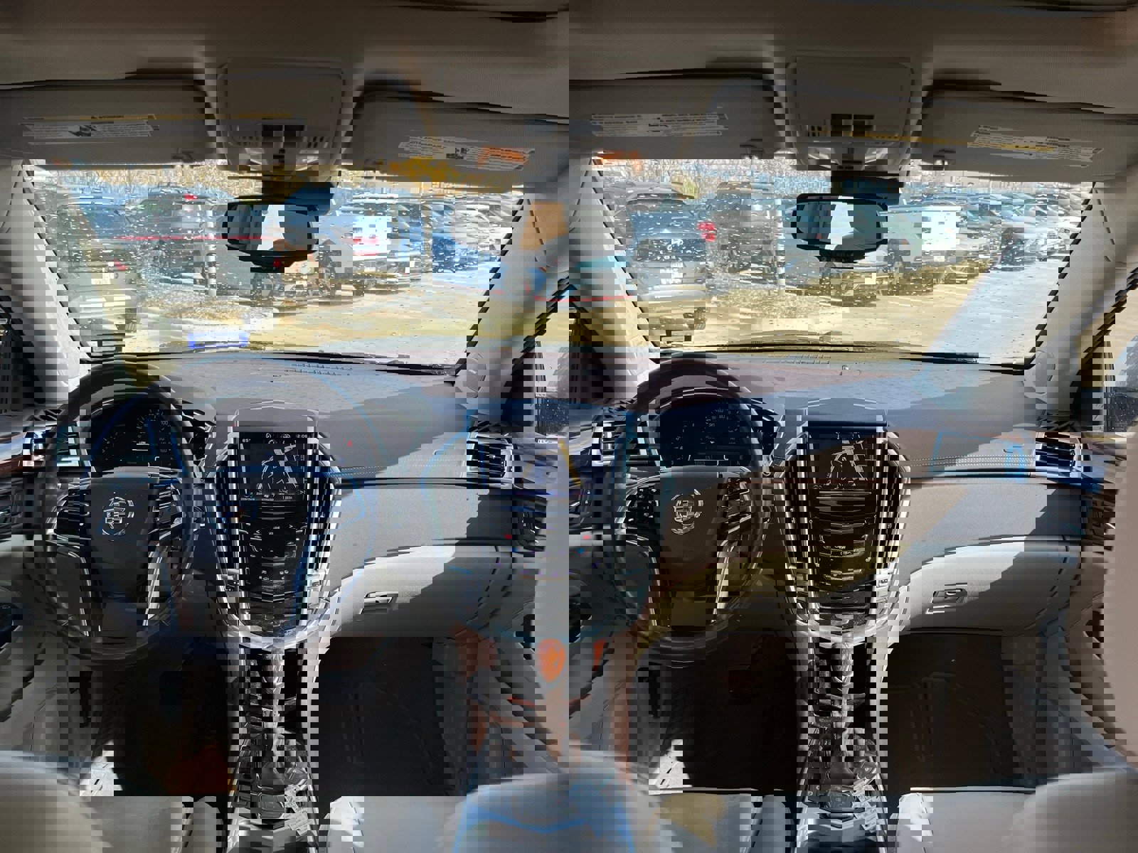 Used 2015 Cadillac SRX Luxury w/ Driver Awareness Package image 21