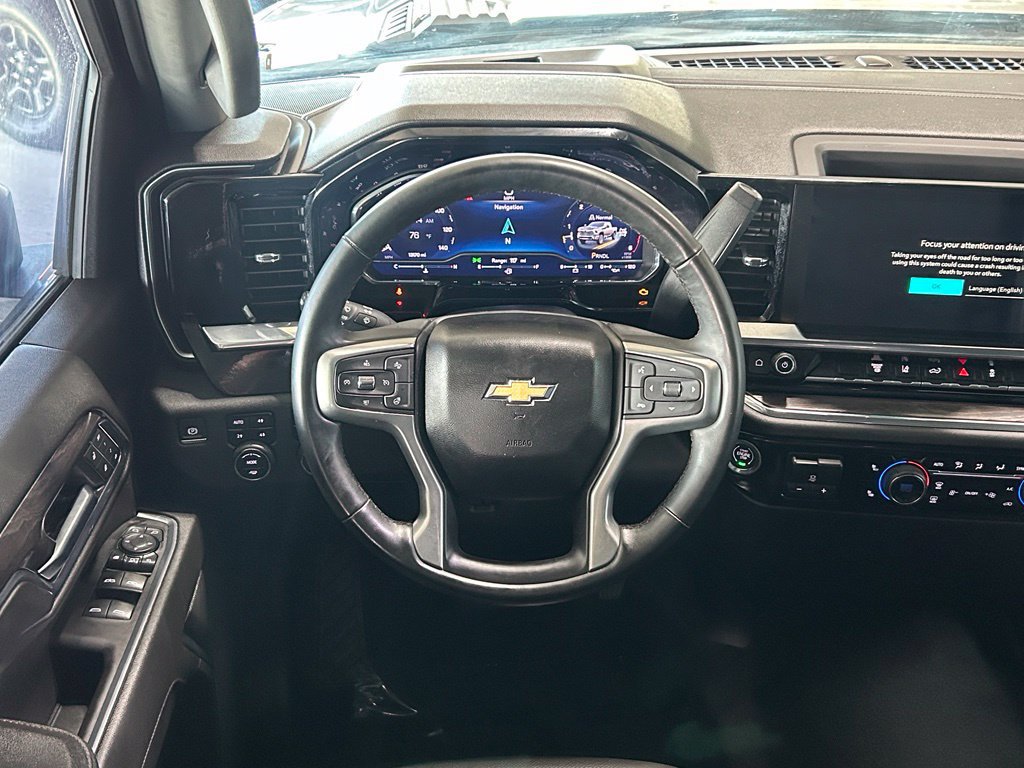 Used 2024 Chevrolet Silverado 2500 LTZ AWD/4WD image 9