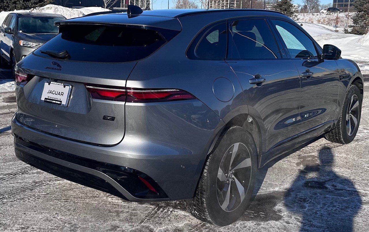 New 2026 Jaguar F-PACE R-Dynamic S AWD/4WD image 5