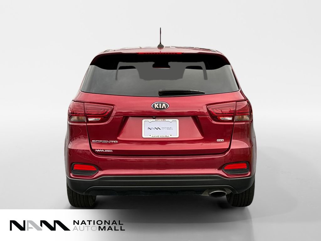 Used 2019 Kia Sorento LX image 4