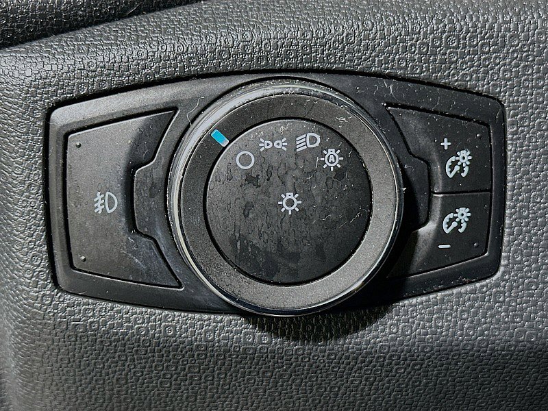 Used 2021 Ford EcoSport SES image 10
