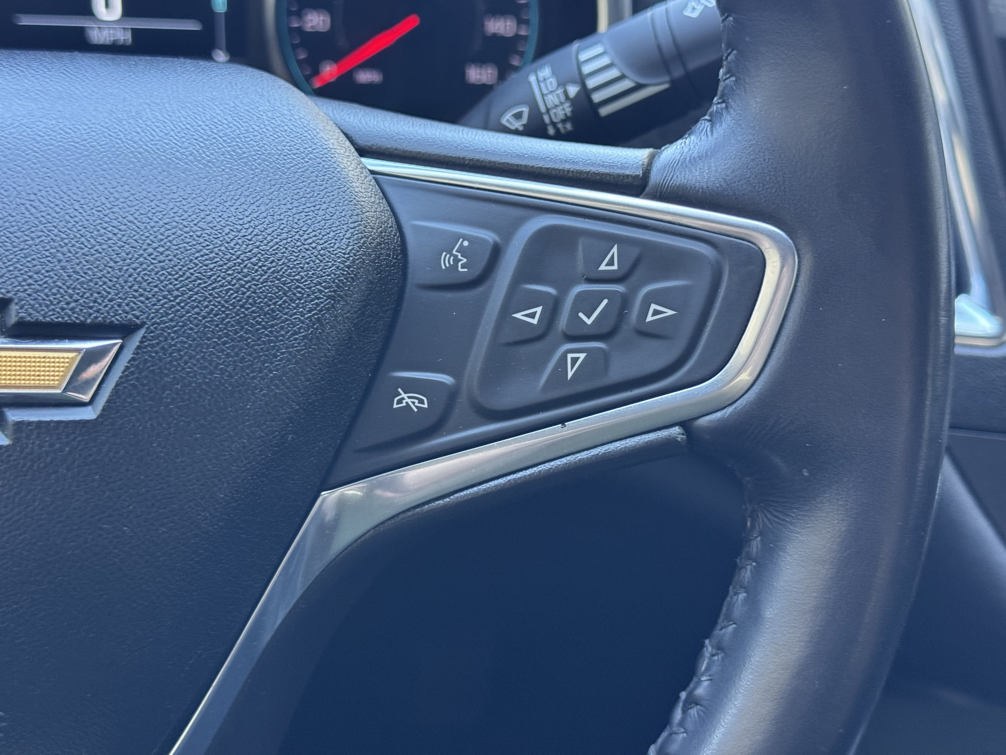Certified 2018 Chevrolet Malibu LT FWD image 33