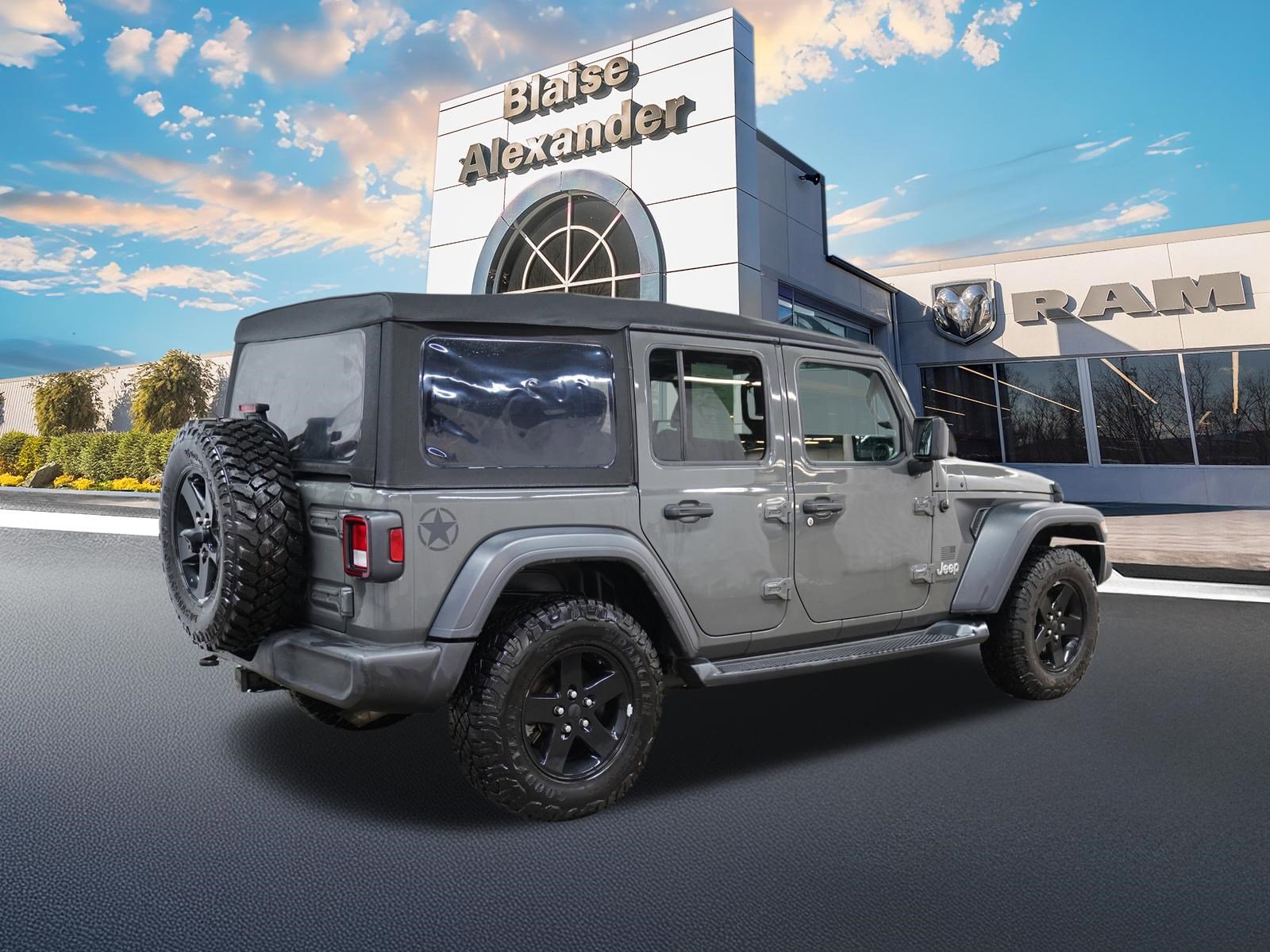 Used 2020 Jeep Wrangler Unlimited Sport image 3
