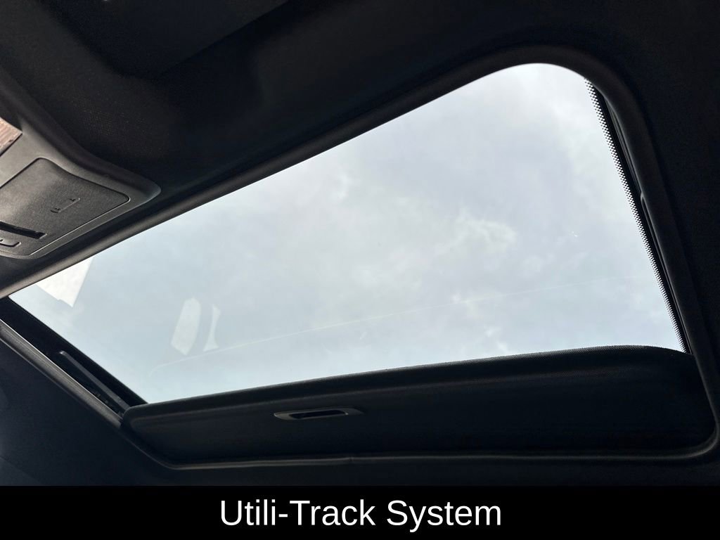 Used 2025 Nissan Frontier PRO-4X w/ Pro Premium Package image 22