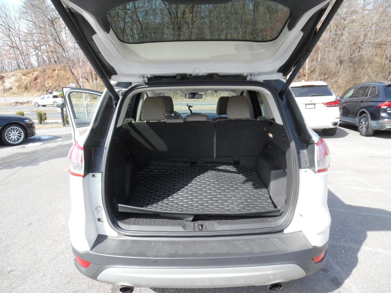 Used 2016 Ford Escape Titanium FWD image 26