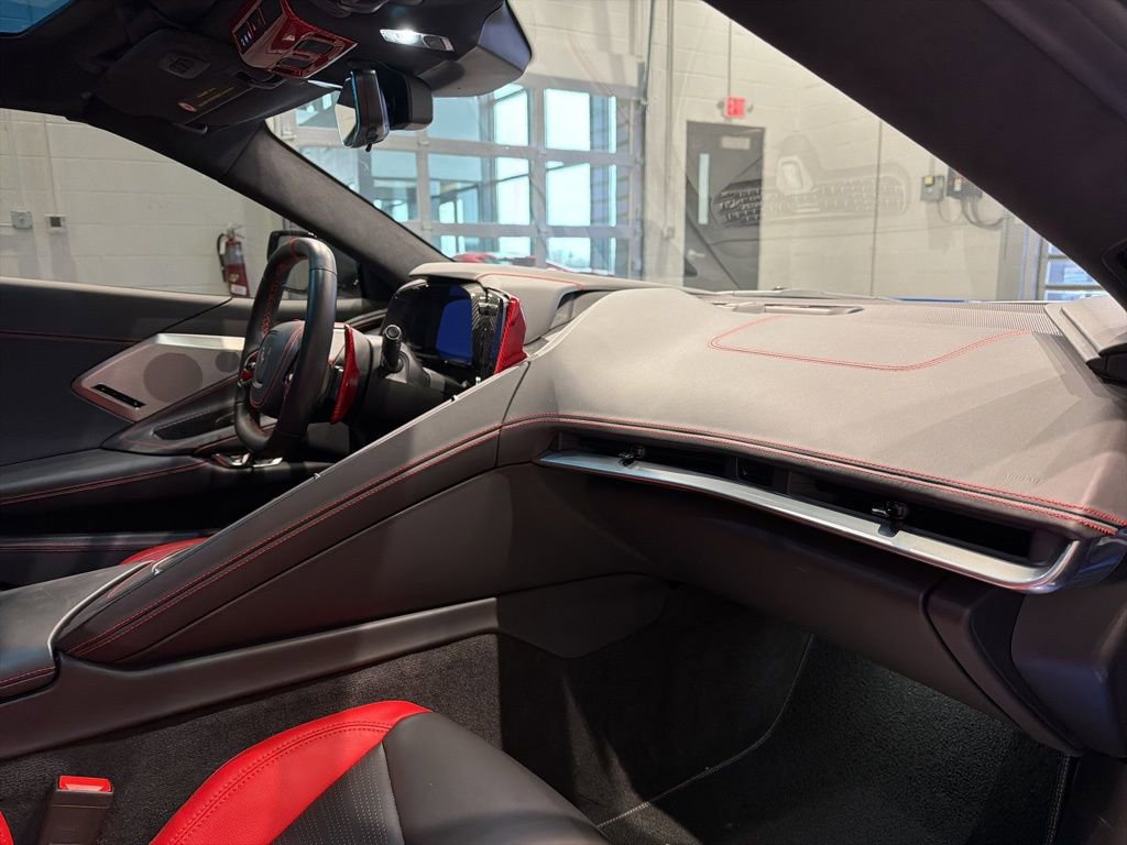 Used 2022 Chevrolet Corvette Stingray Premium Cpe w/ Z51 Performance Package image 47