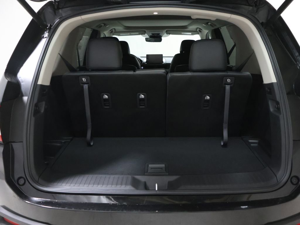 New 2025 Honda Pilot Touring image 19