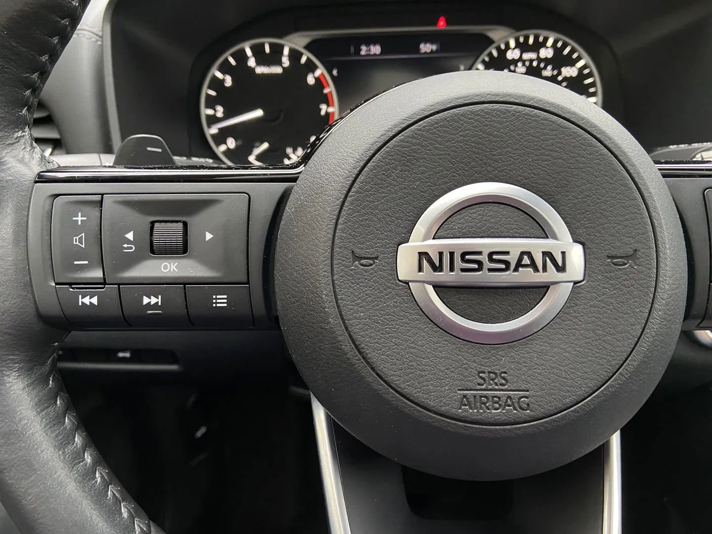 Used 2021 Nissan Rogue SL w/ Premium Package image 15