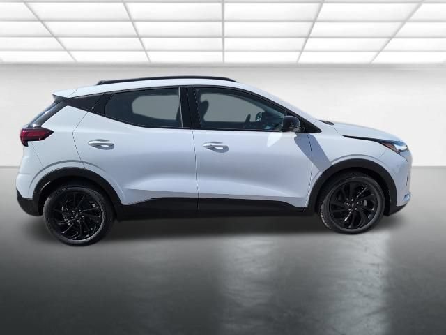 New 2027 Chevrolet Bolt RS FWD image 28