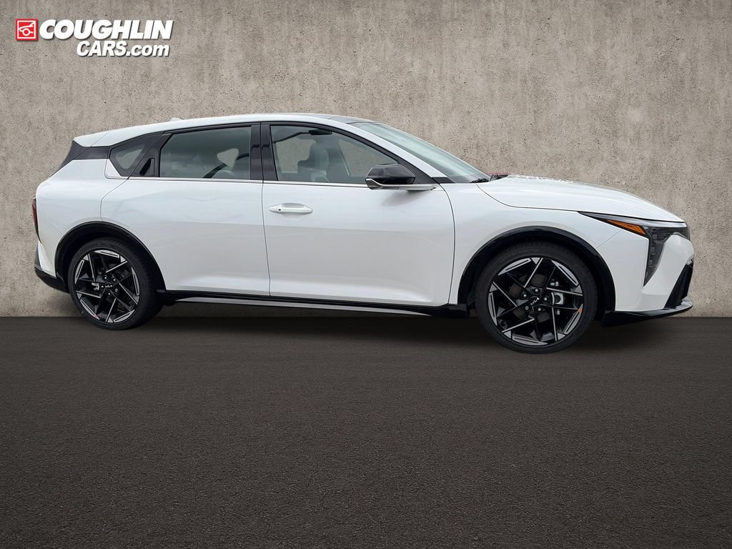 New 2026 Kia K4 GT-Line FWD image 9