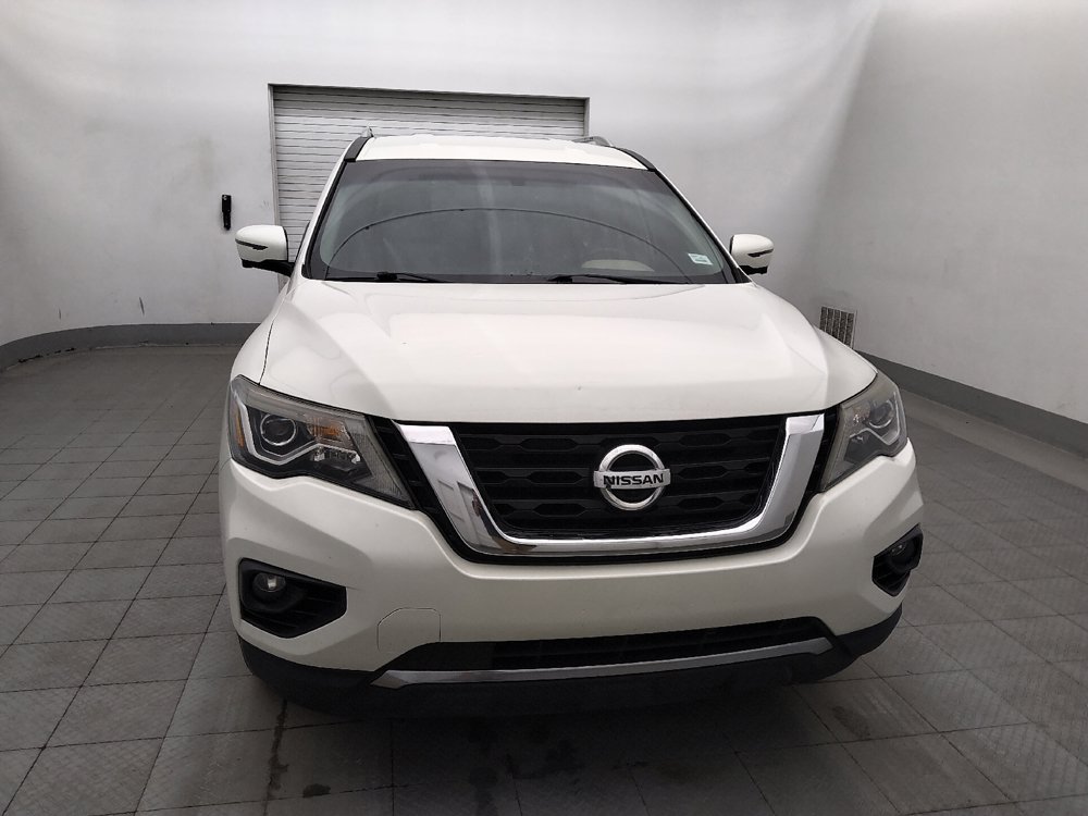 Used 2020 Nissan Pathfinder SL FWD image 14