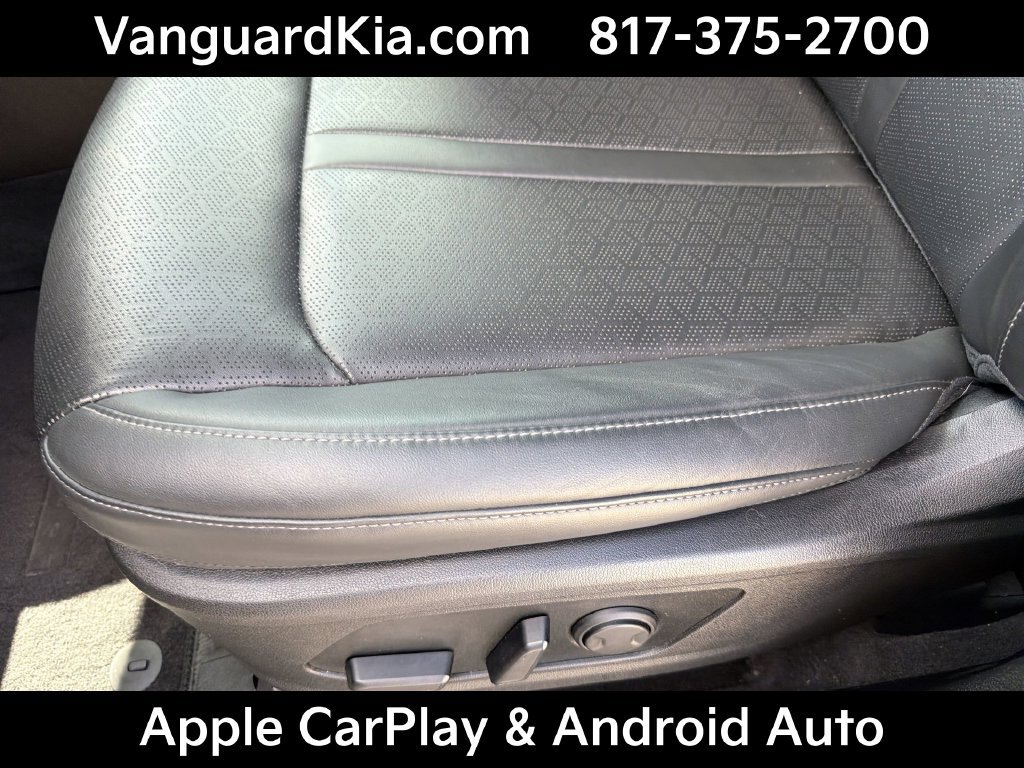Certified 2023 Kia Sorento SX FWD image 16