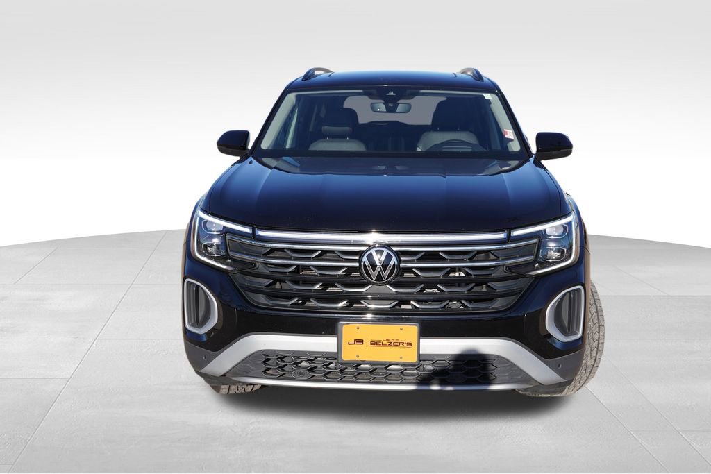 Used 2024 Volkswagen Atlas Peak Edition SEL image 12