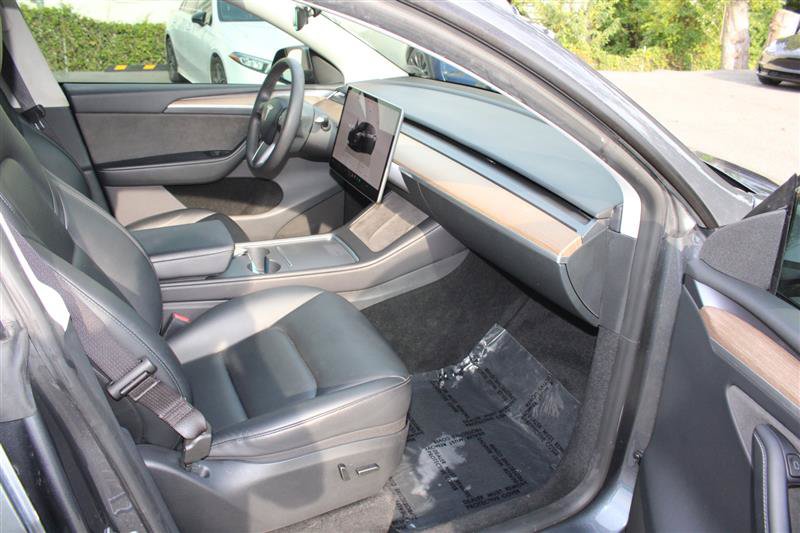 Used 2023 Tesla Model Y Long Range AWD/4WD image 10