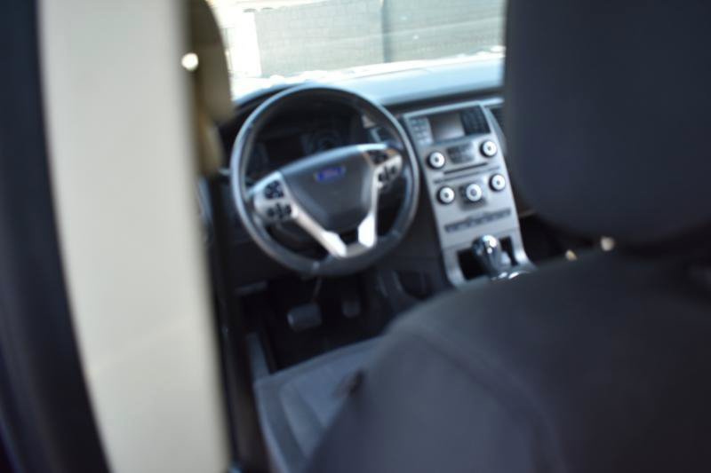 Used 2019 Ford Flex SE FWD image 16