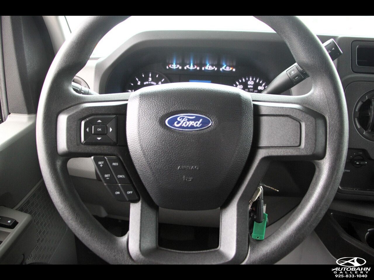 Used 2022 Ford E-450 and Econoline 450 Super Duty w/ Motorhome Prep Package RWD image 21