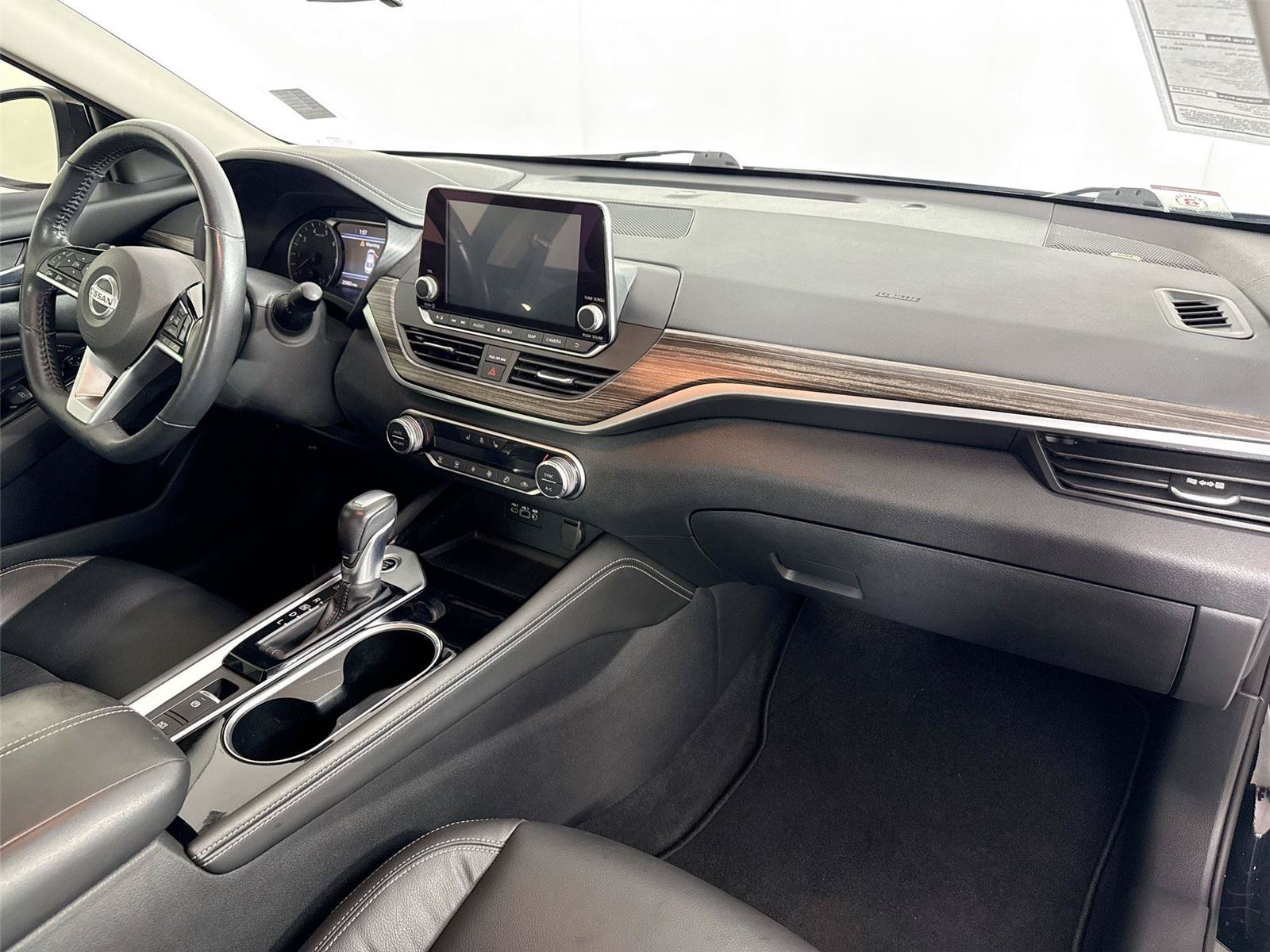 Used 2022 Nissan Altima 2.5 SL FWD image 41